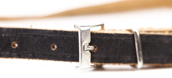 Cinturón de cuero negro con hebilla rectangular — Foto de Stock