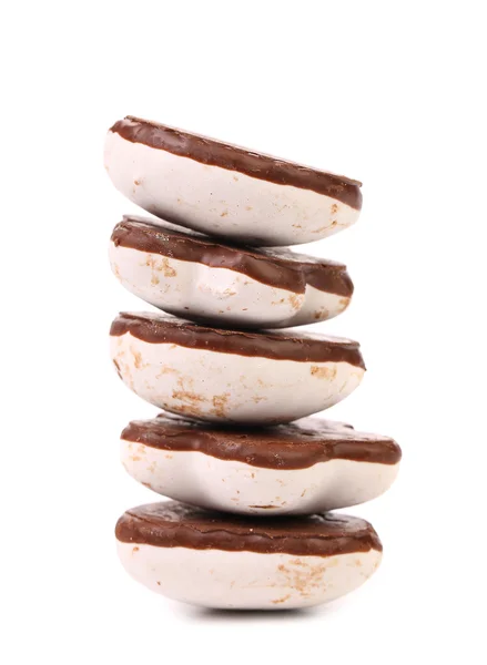 Stack of heart shape chocolate meringues. — Stock Photo, Image