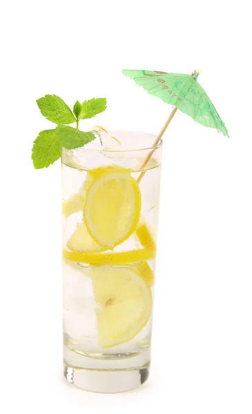 Glass of lemonade with lemon and mint. — Stock Photo, Image