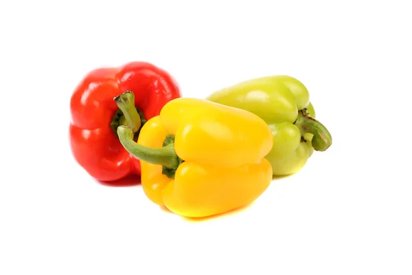 Tre färgglada paprika. — Stockfoto