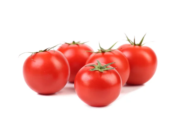 Fem röda mogna tomater — Stockfoto