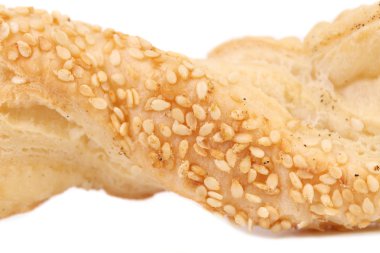 Peynirli çubuk tohumları ile olan yakın çekim.