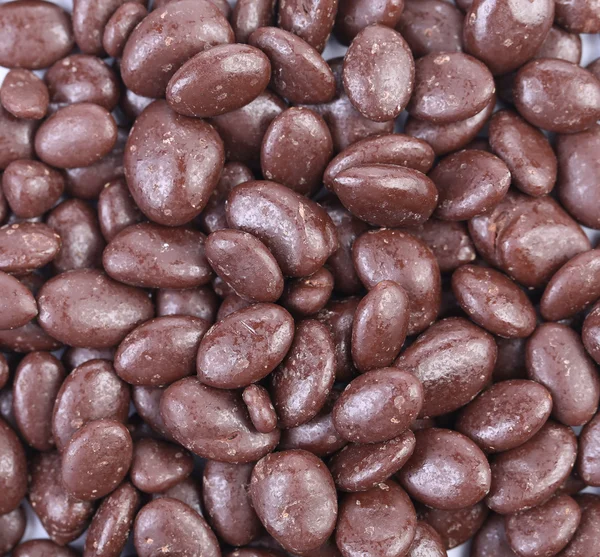 Dragee marrón oscuro en chocolate cubierto . —  Fotos de Stock