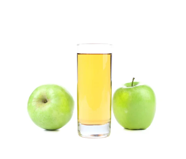 Manzanas verdes y jugo en el vaso — Foto de Stock