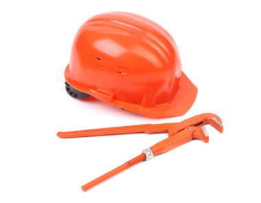 kask ve İngiliz anahtarı kapatalım.