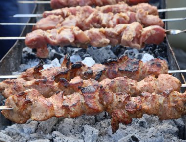 iştah açıcı taze et şiş kebap.