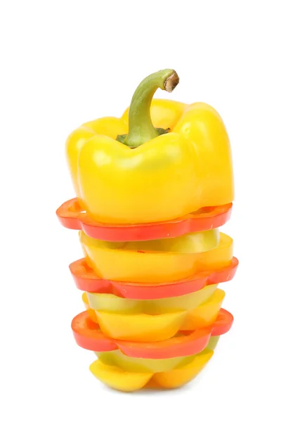 Segmenten van kleurrijke paprika. — Stockfoto