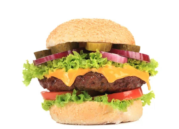 Großer appetitanregender Fast Food Hamburger. — Stockfoto