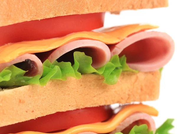 Primer plano de sándwich fresco con jamón . — Foto de Stock