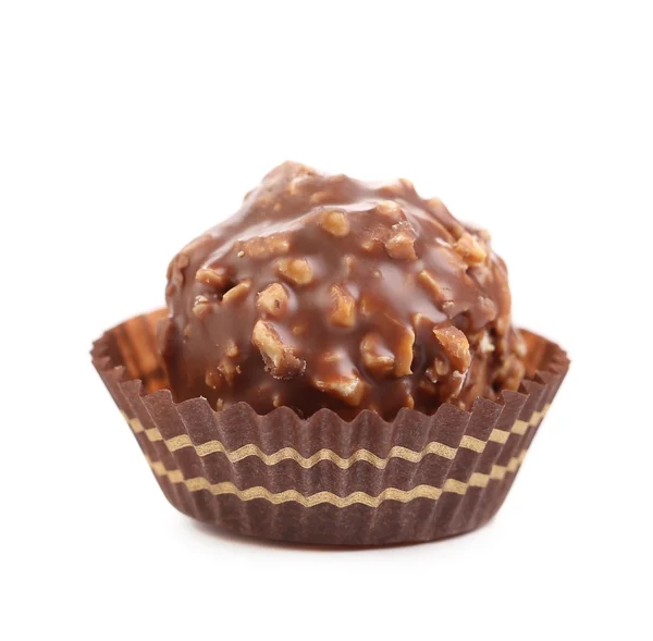 Bombón de oro de chocolate con nueces . — Foto de Stock