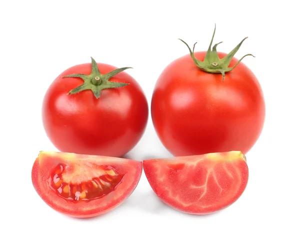 Tomates e segmentos frescos . — Fotografia de Stock