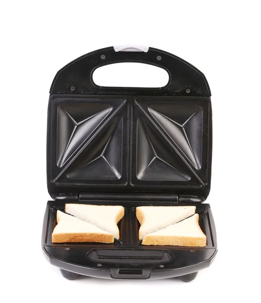 Pemanggang roti lapis dengan irisan roti . — Stok Foto