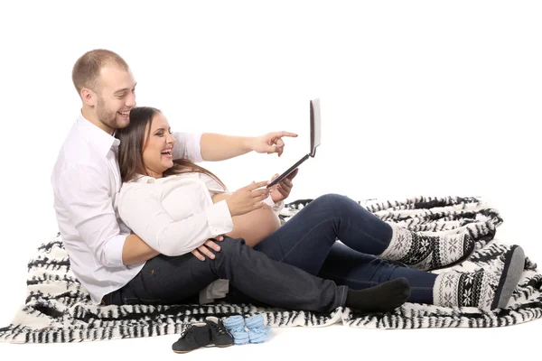 Krásná člověk a těhotná žena. — Stock fotografie