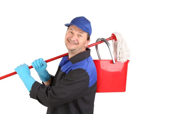 Hombre sosteniendo escoba y cubo . — Foto de Stock