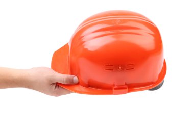 el beyaz kırmızı kask tutarak.