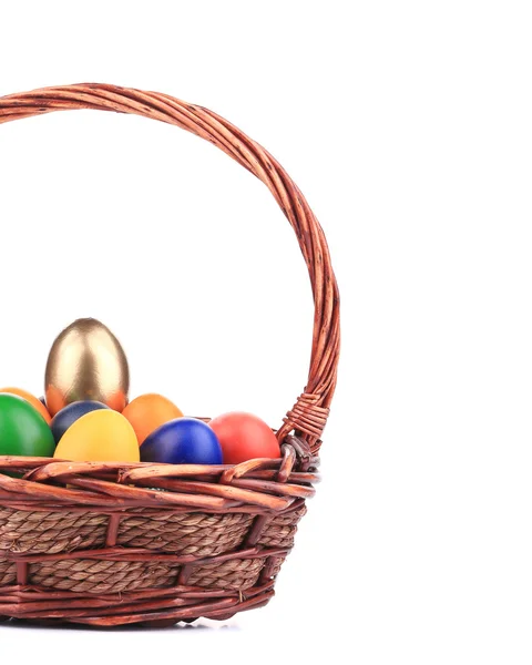 Easter eggs and basket. — Stock Photo, Image