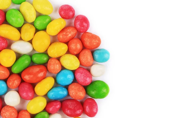 Dragee amendoim na capa colorida — Fotografia de Stock
