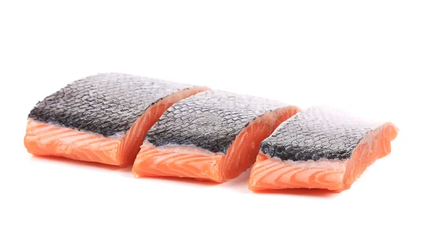 Färsk okokt röd fisk filé skivor — Stockfoto