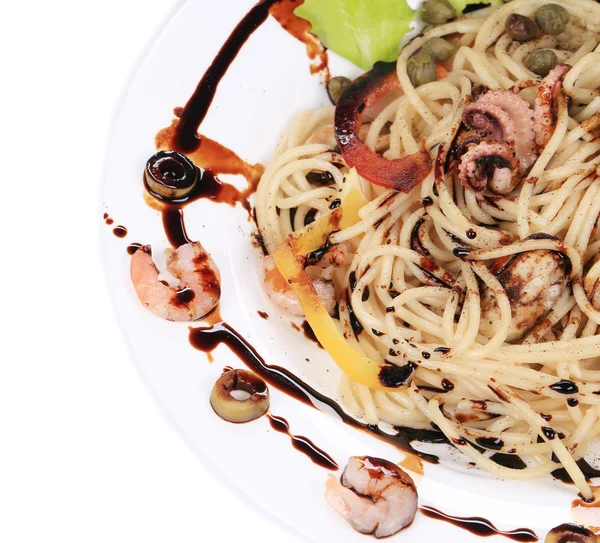 Sea salad with spaghetti — Stock Photo, Image