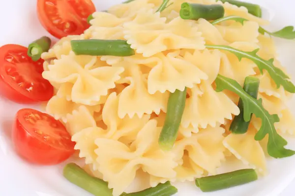 Pasta med tomater och franska bönor. — Stockfoto