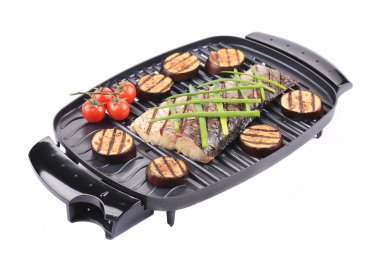 ızgara balık ve sebze.