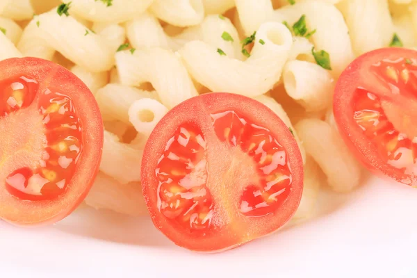 Pasta med tomater och persilja. — Stockfoto