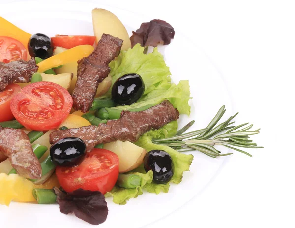 Salada com filé de carne bovina . — Fotografia de Stock