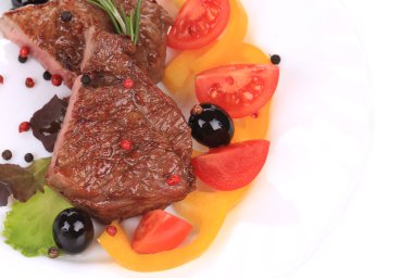 taze sebze ızgara biftek.