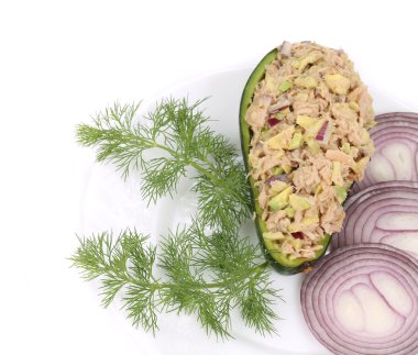 ton balığı ile Avokado salatası.