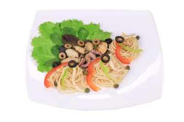 Deniz makarna salatası.