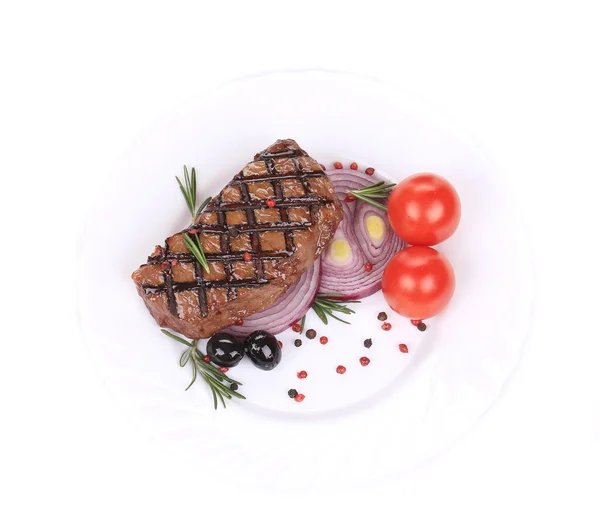 Große saftige Steak vom Grill mit Gemüse. — Stockfoto