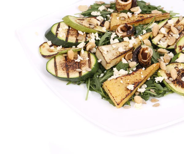 Salad with grilled vegetables and tofu. — Stock Photo, Image