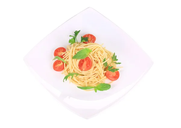 Spaghetti à la tomate et au basilic. — Photo