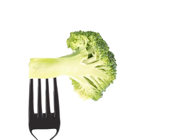 Broccoli freschi su una forchetta . — Foto Stock