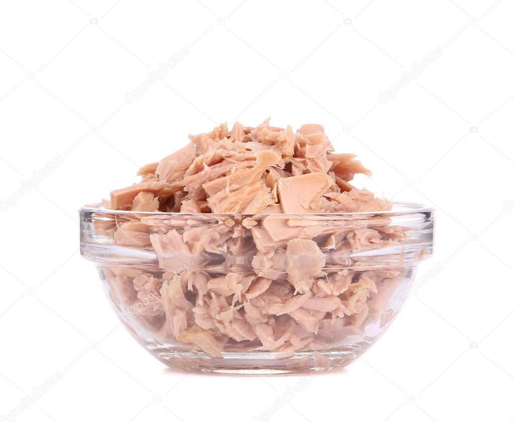 Canned tuna in glass bowl.