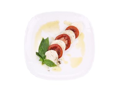 Caprese salatası.