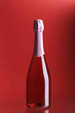 pembe şampanya.