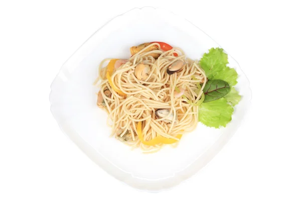 Salade de fruits de mer aux spaghettis . — Photo