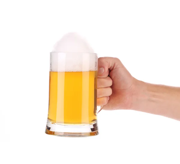 Hand holding beer glass. — Stock Photo, Image