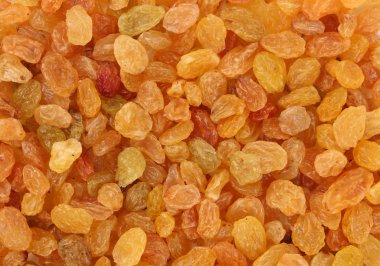 Altın kuru üzüm yakın çekim.