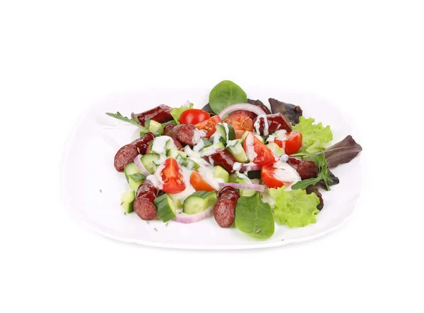 Salat mit Würstchen. — Stockfoto