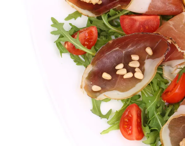 Salad with arugula and prosciutto. — Stock Photo, Image