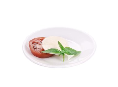 Caprese salatası.
