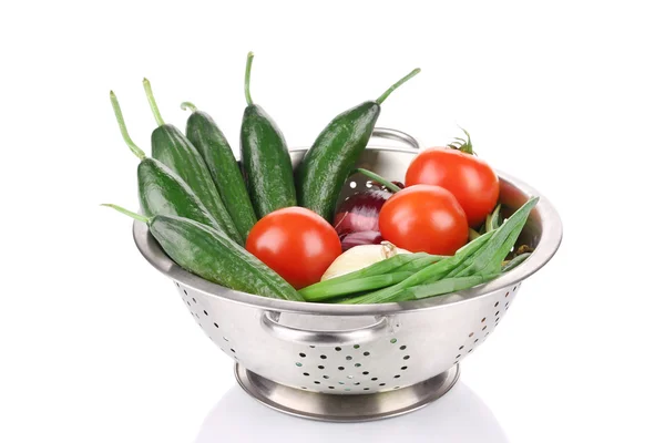 Verduras en colador . —  Fotos de Stock