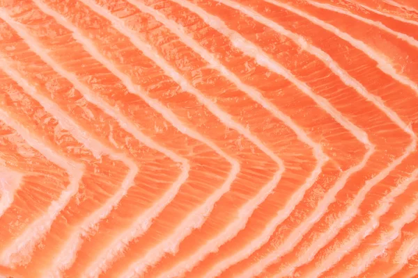 Крупный план красивого стейка из лосося . — стоковое фото