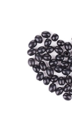 Yarım kalp şekli zeytin.