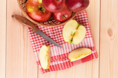 dilimlenmiş elma
