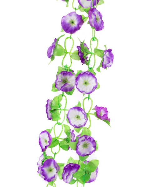 Visí umělé květiny — Stock fotografie