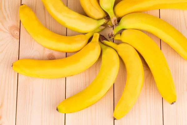 Kreisförmiges Muster von Bananen. — Stockfoto