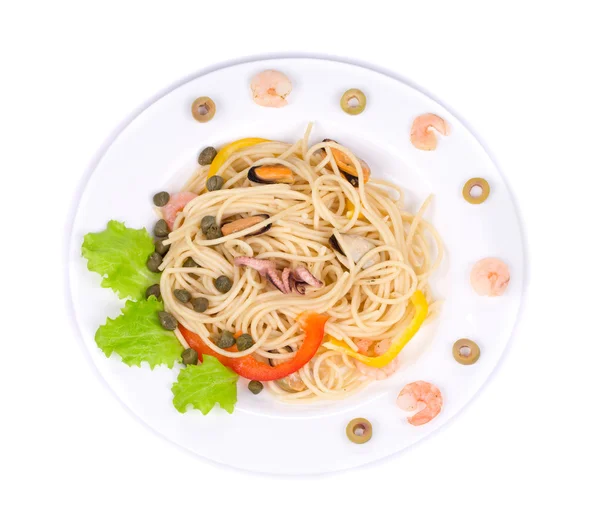 Havet sallad med spaghetti. — Stockfoto